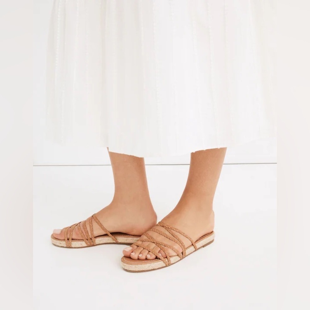 NWT!! The Kathryn Espadrille Slide Sandal in Leather - Amber Brown - 6M